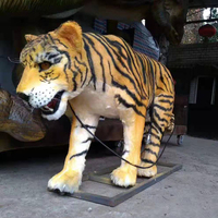 Figurine de tigre à thème bouddhiste peinte à la main en résine réaliste artificielle Animatronic bon marché pour la décoration de parc d'attractions à la maison