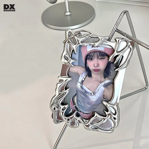 Dx Thiết Kế Mạ Điện Hình Đặc Biệt Chủ Thẻ Thần Tượng Star-Đuổi Theo Ins Nhỏ Chủ Thẻ XG Polaroid Ảnh - Product Image 4