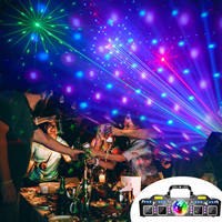 Mini projecteur laser 7-en-1 à quatre têtes 2026, lumière de scène compacte LED UV RGBW, prise universelle pour KTV et soirées DJ