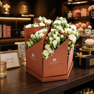 Scatola Rotonda di Lusso per Fiori con Logo, Alta Qualità, Confezione Bianca per Singolo Fiore - Product Image 3