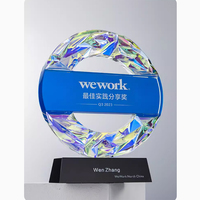 Haute qualité personnalisé facettes rondes trophée laiton extérieur broche diamant artisanat coloré cristal nom individuel gravé