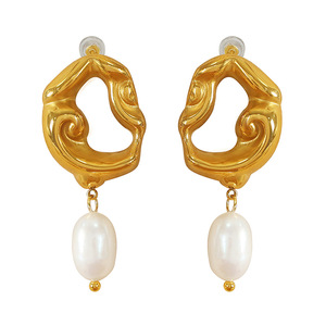 Pendientes colgantes irregulares chapados en oro de 18k estilo retro francés con perla de agua dulce para mujer, joyería de fiesta - Product Image 5