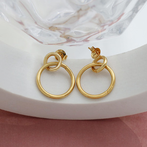 Hoop Earrings 18k Gold Round Geometric Design For Women Fashion Jewelry - Product Image 4