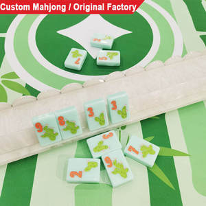 Nouvel ensemble de mahjong de luxe personnalisé en usine, pliable, en acrylique et mélamine à quatre couches, jeu de divertissement portable pour le voyage, Mahjong américain - Product Image 1