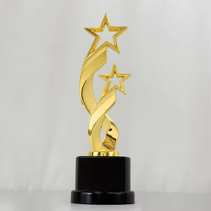Trophée brillant en forme d'étoile double en métal doré avec base en plastique pour les concours de musique et d'art - Product Image 4