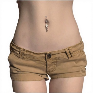 กางเกงขาสั้นคาร์โก้สีดำสไตล์บาวเฮาส์สำหรับผู้ชาย เอวสูง แต่งตาไก่โลหะ กระเป๋าผ้าฝ้ายออร์แกนิก ลายสก็อต ซิป - Product Image 3