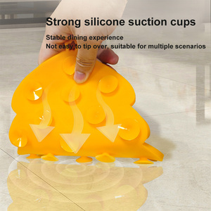 Tapis de léchage en silicone en forme de sapin de Noël, gamelle <span class=keywords><strong>anti</strong></span>-vomissement à ventouses pour chiens et chats, pour une alimentation lente et apaisante - Product Image 5