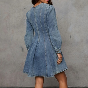 Elegante Abito in Denim a Maniche Lunghe da Donna con Dettaglio a Contrasto in Vita - Product Image 6