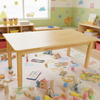 Table d'activités rectangulaire en bois dur pour salle de jeux préscolaire