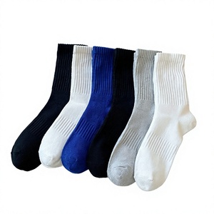 Chaussettes de sport OEM avec motif lettres, automne, décontractées, mélange de coton, séchage rapide, pour hommes - Product Image 3