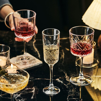 Lot de Verres à Vin en Cristal Gravé Vintage pour Vin Rouge, Vin Blanc, Gin, Eau, Bar, Fête, Mariage – Personnalisation du Logo Disponible