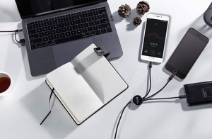 Câble de recharge 3 en 1 avec logo personnalisé, pour cadeaux d'affaires - Product Image 2