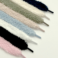 Lacets de chaussures pelucheux pelucheux personnalisés Lacets plats en polyester Lacets de chaussures de remplacement pour baskets Lacets de chaussures Swap