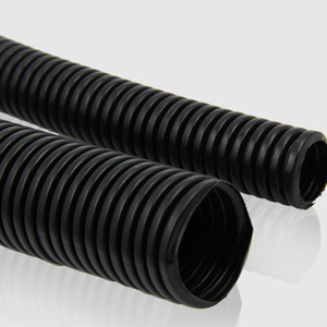 Tuyaux de drainage souterrains en HDPE, à paroi simple, corrugués et perforés, utilisés dans les systèmes de drainage des terrains de golf - Product Image 4