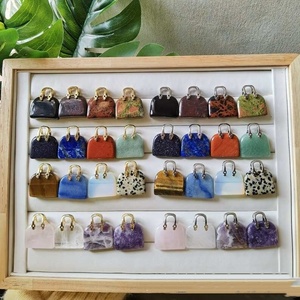 Vente en gros sac à main en cristal naturel sculpté à la main statue ornement pierre précieuse <span class=keywords><strong>mini</strong></span> sac sac à main pour la décoration intérieure artisanat - Product Image 4