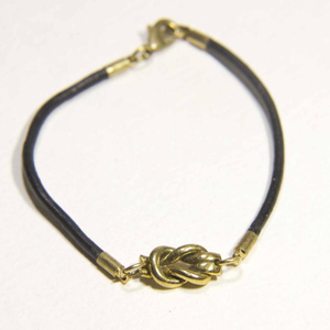 สร้อยข้อมือคู่รักลายปมเทรนดี้รีฟ - Product Image 1