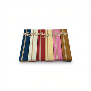 Set Regalo Promozionale MNJ 12 Pezzi con Materiale in Tessuto e Interno in Spugna, Design Diversi, Stile Popolare per Regali Personali - Product Image 2