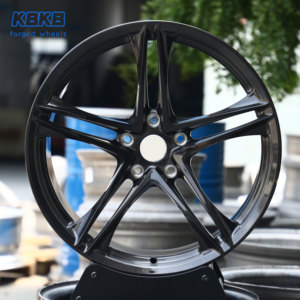 <span class=keywords><strong>ล้อ</strong></span>อลูมิเนียม6061-T6สี<span class=keywords><strong>ดำ</strong></span><span class=keywords><strong>เงา</strong></span>งาม<span class=keywords><strong>ล้อ</strong></span>มี Rims18 19 20นิ้ว5X114.3ขนาดใหญ่22 24นิ้วสมรรถนะสูงตามสั่ง - Product Image 1