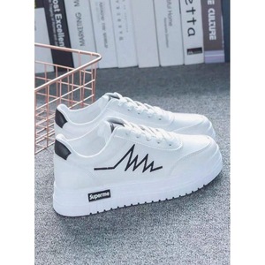 Sneakers Casual Sportive con Suola Spessa Resistenti all'Usura e Antiscivolo Scarpe Chunky alla Moda - Product Image 2