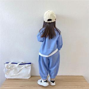 Bộ đồ bé mùa xuân thu giảm giá, áo hoodie và quần màu trơn, bộ đồ thể thao bé trai bé gái - Product Image 3