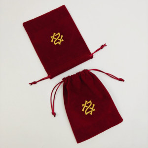 Pochette à bijoux en velours personnalisée OEM, vente en gros, sac cadeau en velours de haute qualité pour collier et boucles d'oreilles - Product Image 4
