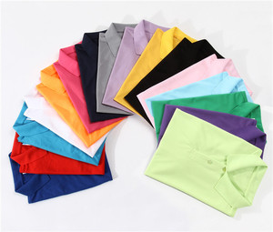 Camiseta de punto sólido transpirable de 210 g, 100 % algodón piqué, bordada, con botones, manga corta, largo regular, unisex, para hombre, con logotipo frontal bordado. - Product Image 6