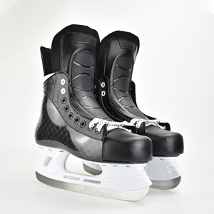 <span class=keywords><strong>Pattini</strong></span> <span class=keywords><strong>da</strong></span> Hockey su <span class=keywords><strong>Ghiaccio</strong></span> in Fibra di Carbonio a Strato Singolo, Lama in Acciaio Inossidabile, Durevoli, Traspiranti, Comodi, Ultraleggeri, Neri, di Alta Gamma per Adulti - Product Image 2