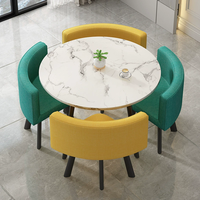 Table à manger de restaurant moderne avec 4 chaises Ensemble de tables à manger en bois massif