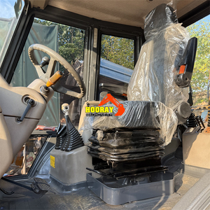 Chargeuse-pelleteuse JCB 4CX d'occasion, 4x4, machine de construction robuste, godet de 2 m, moteur 109 CV, 8000 kg, origine Royaume-Uni, chargeuse sur pneus, 45 km/h - Product Image 6