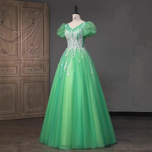 Robes élégantes et bouffantes vertes sur le thème <span class=keywords><strong>de</strong></span> la forêt pour performances <span class=keywords><strong>de</strong></span> piano et <span class=keywords><strong>de</strong></span> <span class=keywords><strong>chant</strong></span> - Product Image 4