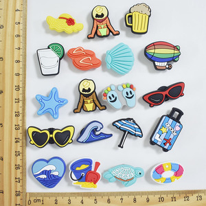 Accesorios Decorativos Desmontables para Zapatos de Playa de Verano, Hechos de PVC Suave, con Forma de Hebilla, Adornos Florales para Zapatos - Product Image 4