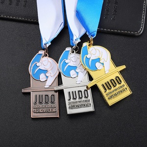 Non rinunciare mai alle medaglie di Judo oro argento rame medaglia quadrata smalto personalizzato Judo Taekwondo arti marziali bambini medaglia competitiva - Product Image 1
