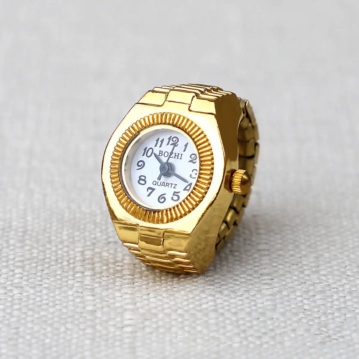 Hifive, venta al por mayor, anillo de reloj de cuarzo con corazón y remache chapado en oro, joyería Unisex, muñequeras, reloj de anillo inteligente para hombres y mujeres
