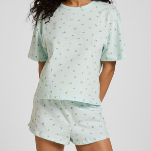 Pyjama court imprimé vert pour femme, ensemble deux pièces confortable, respirant, mignon, luxueux et tendance avec taille élastique - Product Image 1