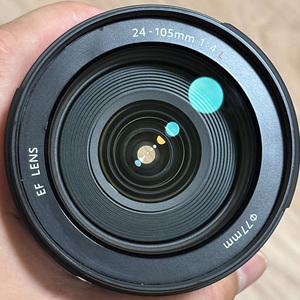 Objectif zoom plein format EF 24-105mm f/4L IS USM d'occasion à prix de gros pour la photographie de portrait - Product Image 4