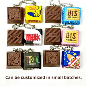ของตกแต่งพวงกุญแจรูปขนมช็อกโกแลตญี่ปุ่นไทโรลมาสึโอะแบบจำลองชุดเล็ก (พร้อมสายคล้องคอ) ของขวัญวันเกิด ของเล่น - Product Image 2
