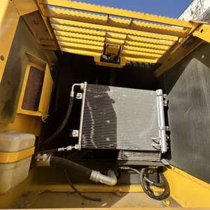 Excavatrice sur chenilles d'occasion Komatsu PC220, 23 tonnes, matériel de construction, Komatsu PC220, excavatrice sur chenilles de taille moyenne d'occasion - Product Image 4