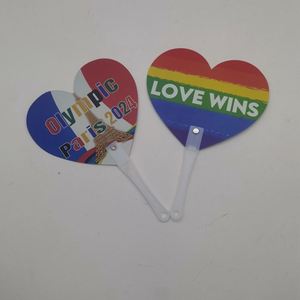 Abanicos Sublimables en Blanco, Impresión a Doble Cara, Abanico de Plástico Publicitario con Forma de Corazón, Abanico de Mano de Plástico Personalizado - Product Image 1