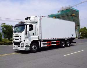 Camion frigorifique Isuzu Giga 12T de qualité supérieure, haute capacité de charge pour le transport de produits frais et de fruits de mer - Product Image 2