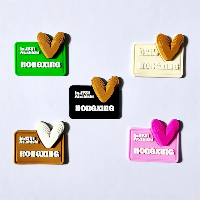 Designer Embroidery logo Silicone PVC Patches for Clothing Luxury Custom 3d Embroidery Silicone PVC Patches