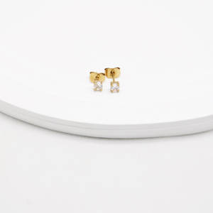 แฟชั่น <span class=keywords><strong>Huashan</strong></span> ชุบทองสแตนเลสผู้หญิงต่างหูเพทายข้ามชายแดนเรียบง่ายเครื่องประดับน่ารัก - Product Image 5