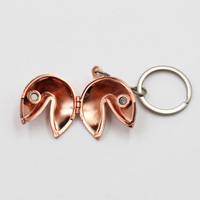 Porte-clés porte-bonheur en métal or Rose avec Capsule pliable