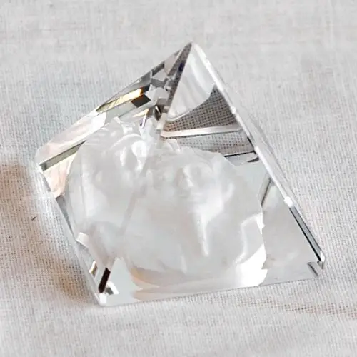 Bening Kristal Kaca Piramida Sphinx Mesir Glass Pyramid