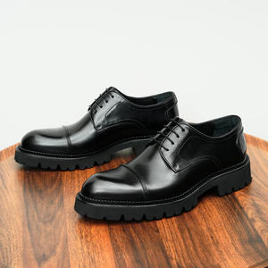 Zapatos formales para hombre de alta calidad, hechos a mano, con un diseño moderno y equipados con características duraderas y un diseño personalizado. - Product Image 4