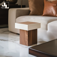 Salon de style italien, table d'appoint carrée en bois couleur noyer, chambre d'hôtel, meubles de table d'angle en bois de luxe