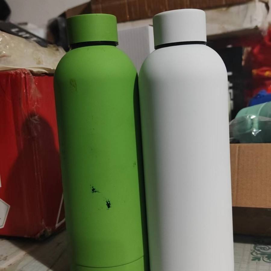 Model without steel sole