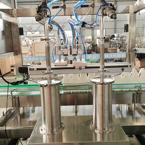 Linea di Riempimento Automatica ad Alta Velocità in Acciaio Inox SUS304 con Ugelli Multipli e Design Anti-Goccia per la Lavorazione di Miele e Salse - Product Image 4
