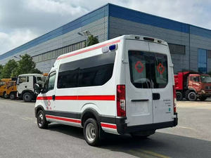 I-VECO V42-33 Nouveau Modèle Véhicule d'Ambulance Type Surveillance Médicale Voiture d'Ambulance Hospitalière - Product Image 4