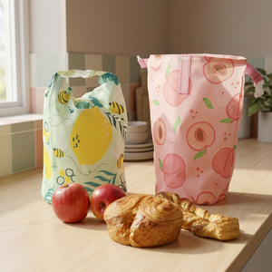 Sac à lunch réutilisable écologique avec fermeture à cordon, motif fruits, pour le rangement des aliments, style décontracté, en tissu non tissé - Product Image 1