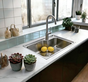 Évier de cuisine en acier inoxydable SUS304 brossé satiné 700x450mm, cuve simple, avec robinet extractible intégré - Product Image 2